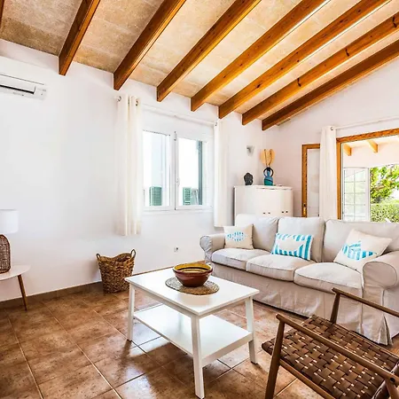 Tana Willa Cala'N Blanes (Menorca)